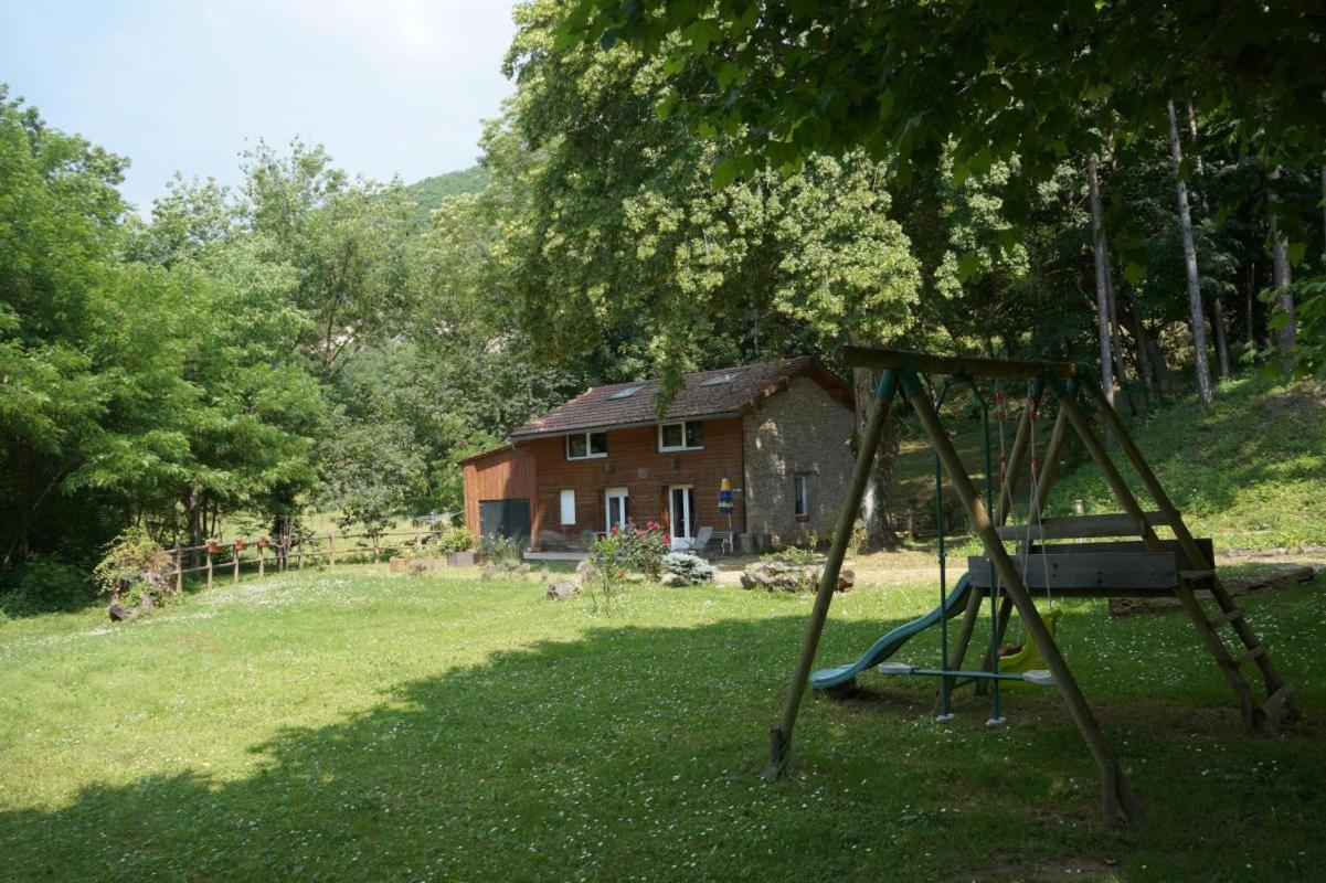 A l'orée du bois - Chambres d'hôtes Hostun Exterior foto