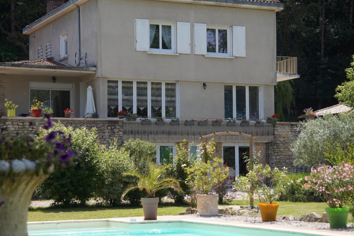 A l'orée du bois - Chambres d'hôtes Hostun Exterior foto